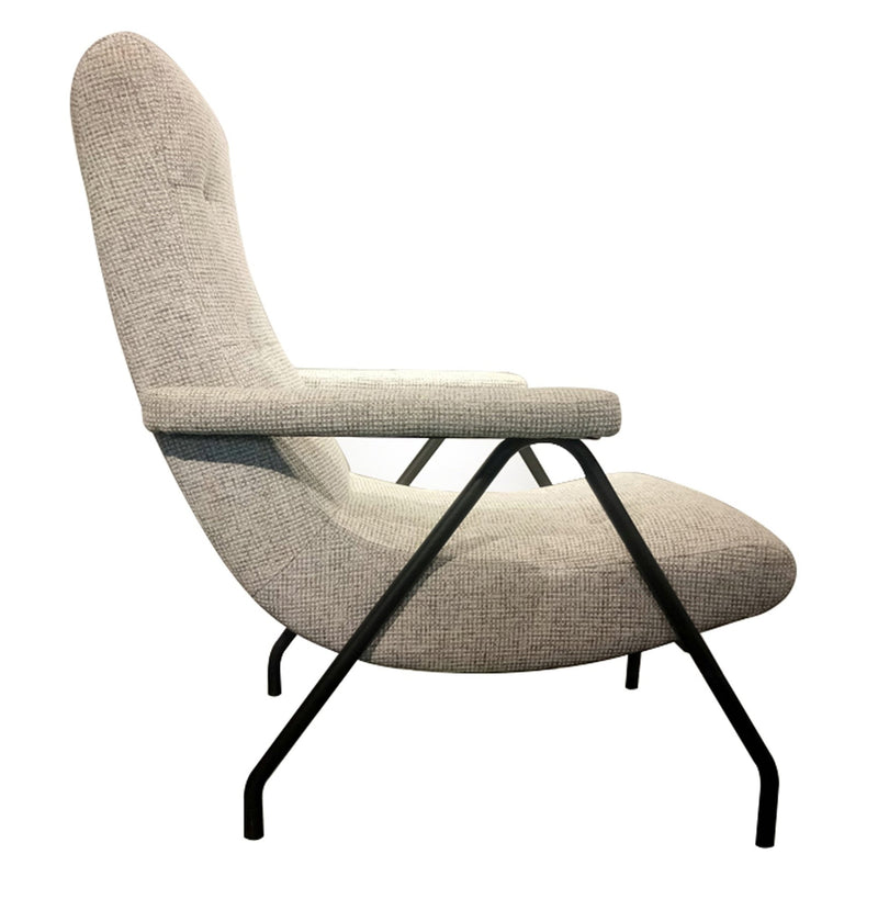 4. Vintage-inspired Retro Lounge Chair - Light Grey Tweed Design