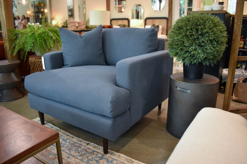 5. "Functional and trendy round side table with handle - Dark Grey, a must-have for home decor enthusiasts"